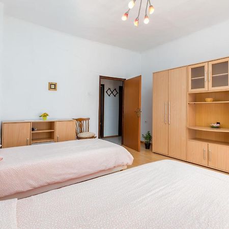 Apartment Ana Fažana Kültér fotó