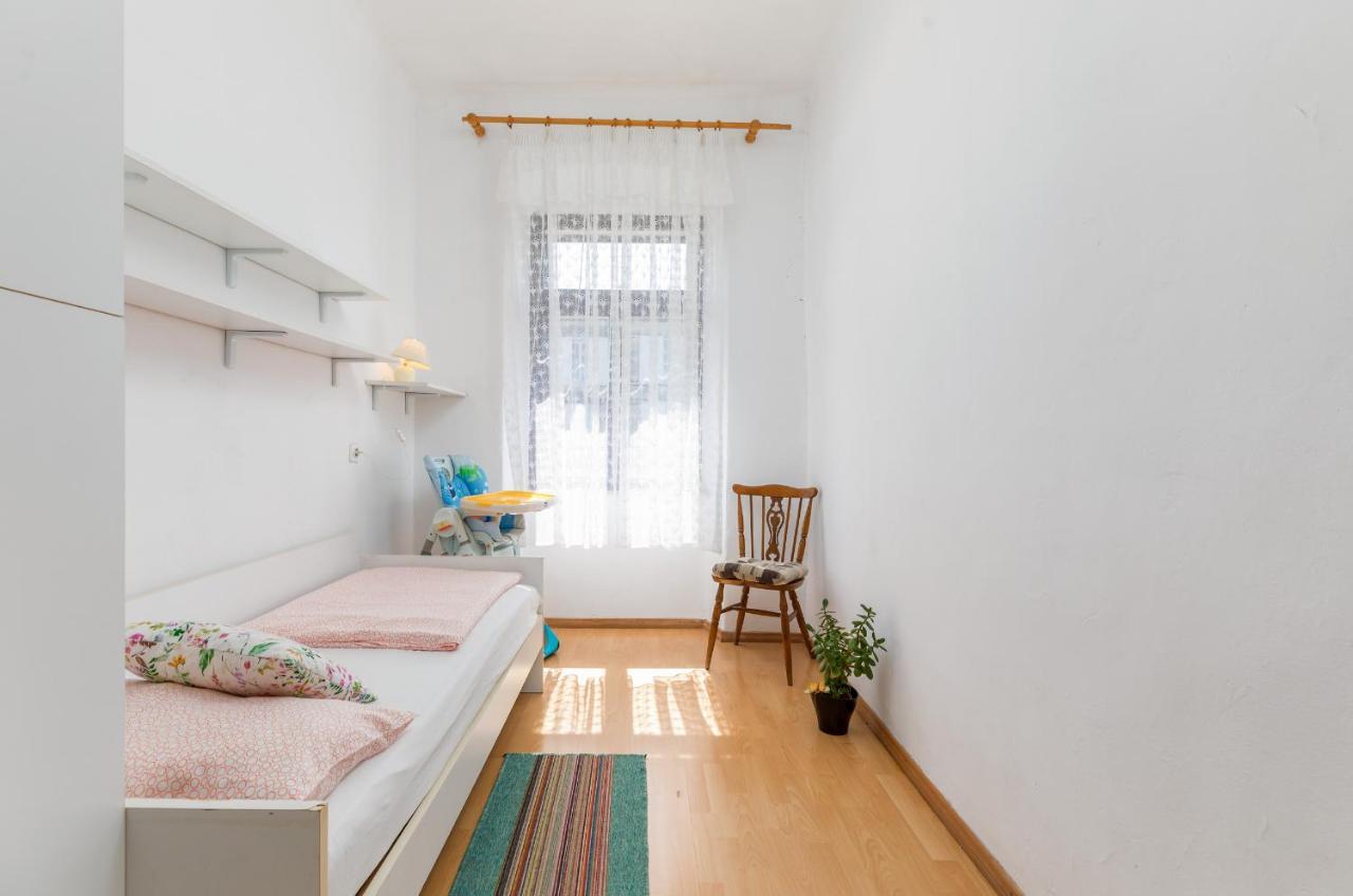 Apartment Ana Fažana Kültér fotó