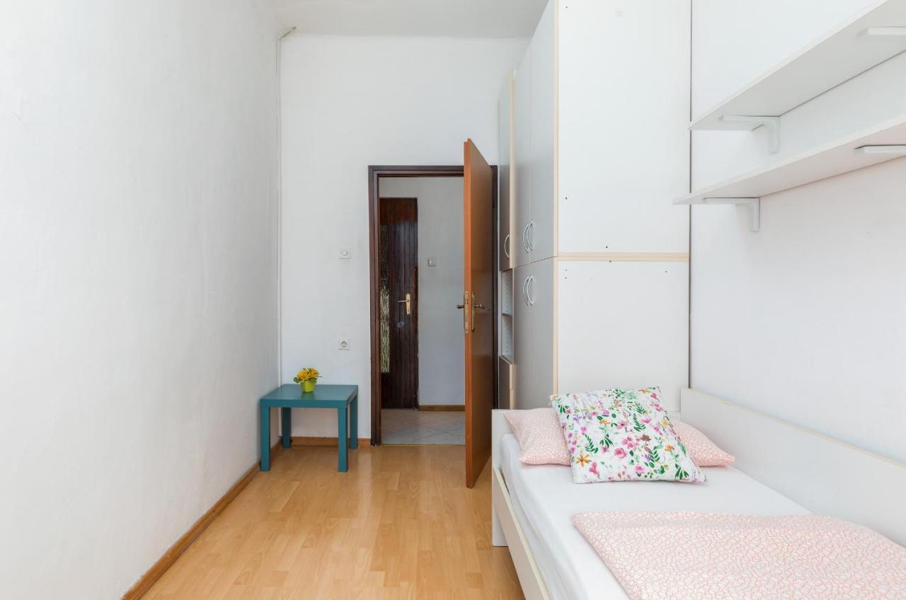 Apartment Ana Fažana Kültér fotó