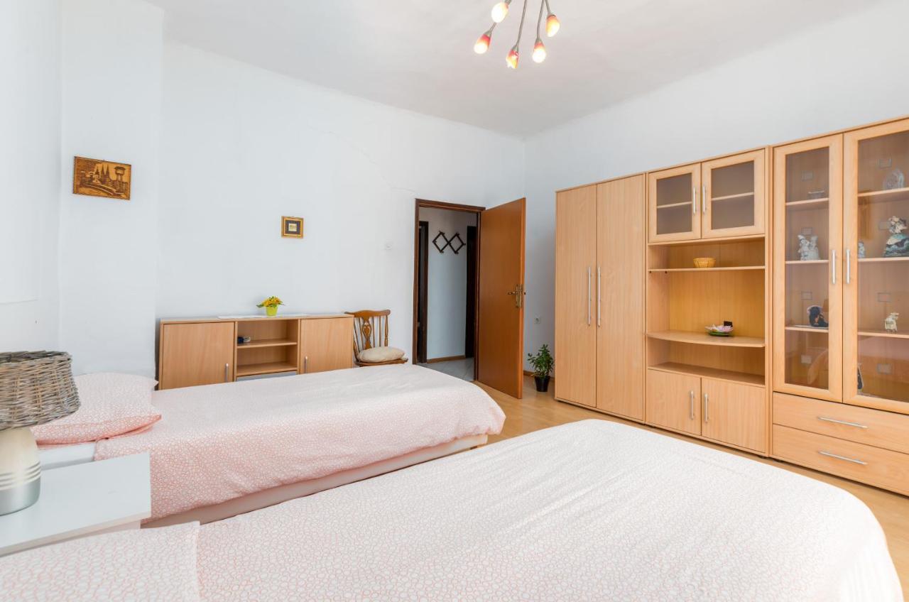 Apartment Ana Fažana Kültér fotó